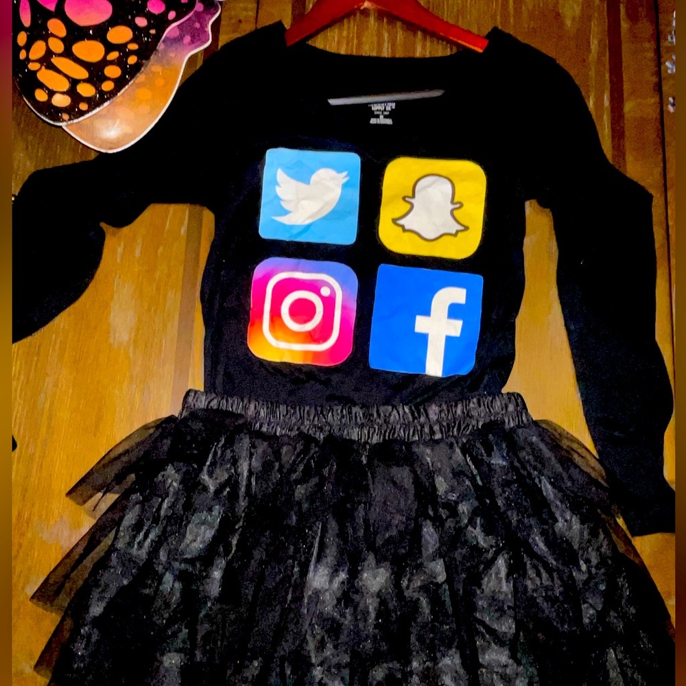“Social Butterfly” Halloween costume!!